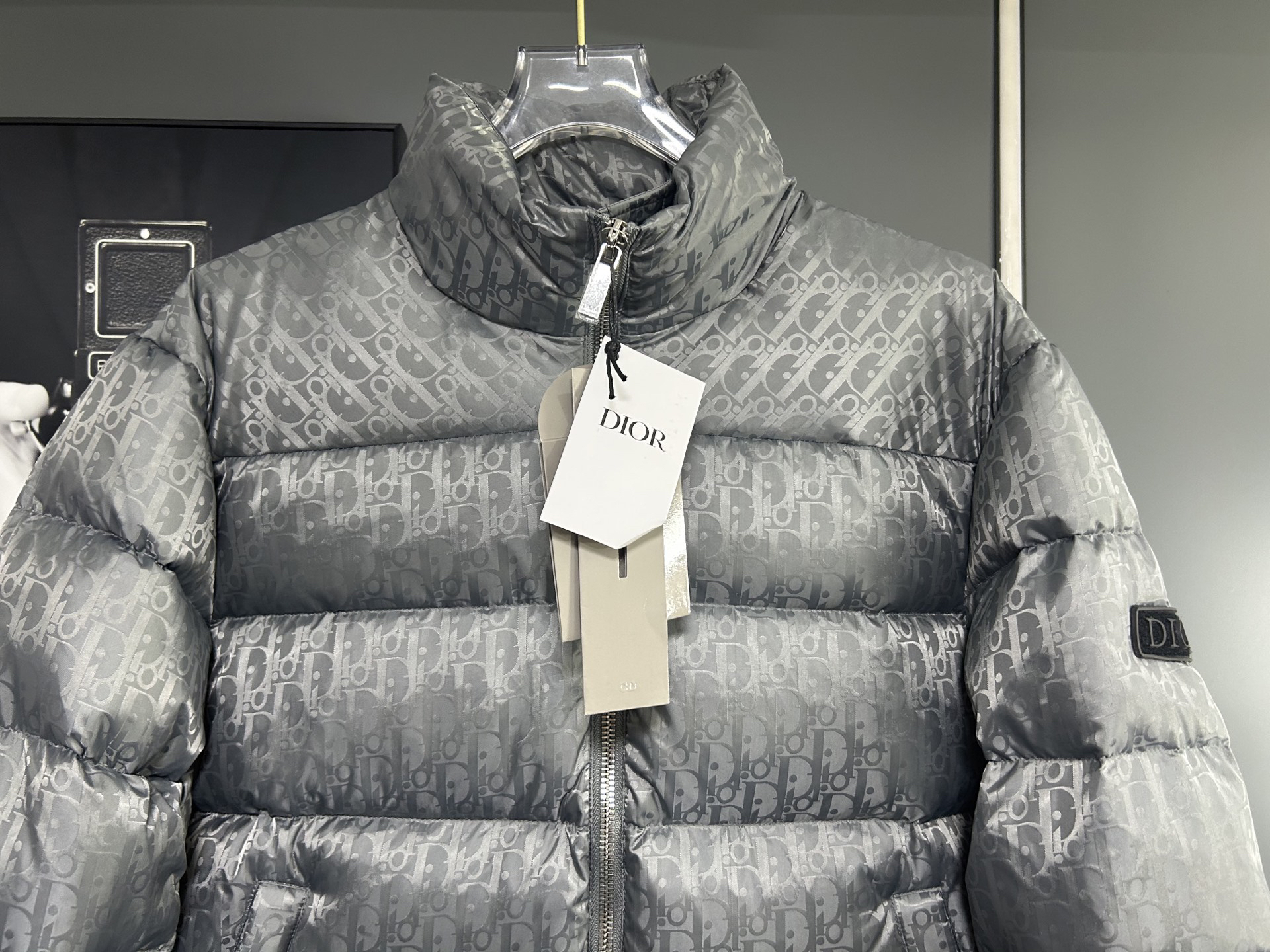 ディオール「Dior」オブリーク キルト ダウン ジャケット