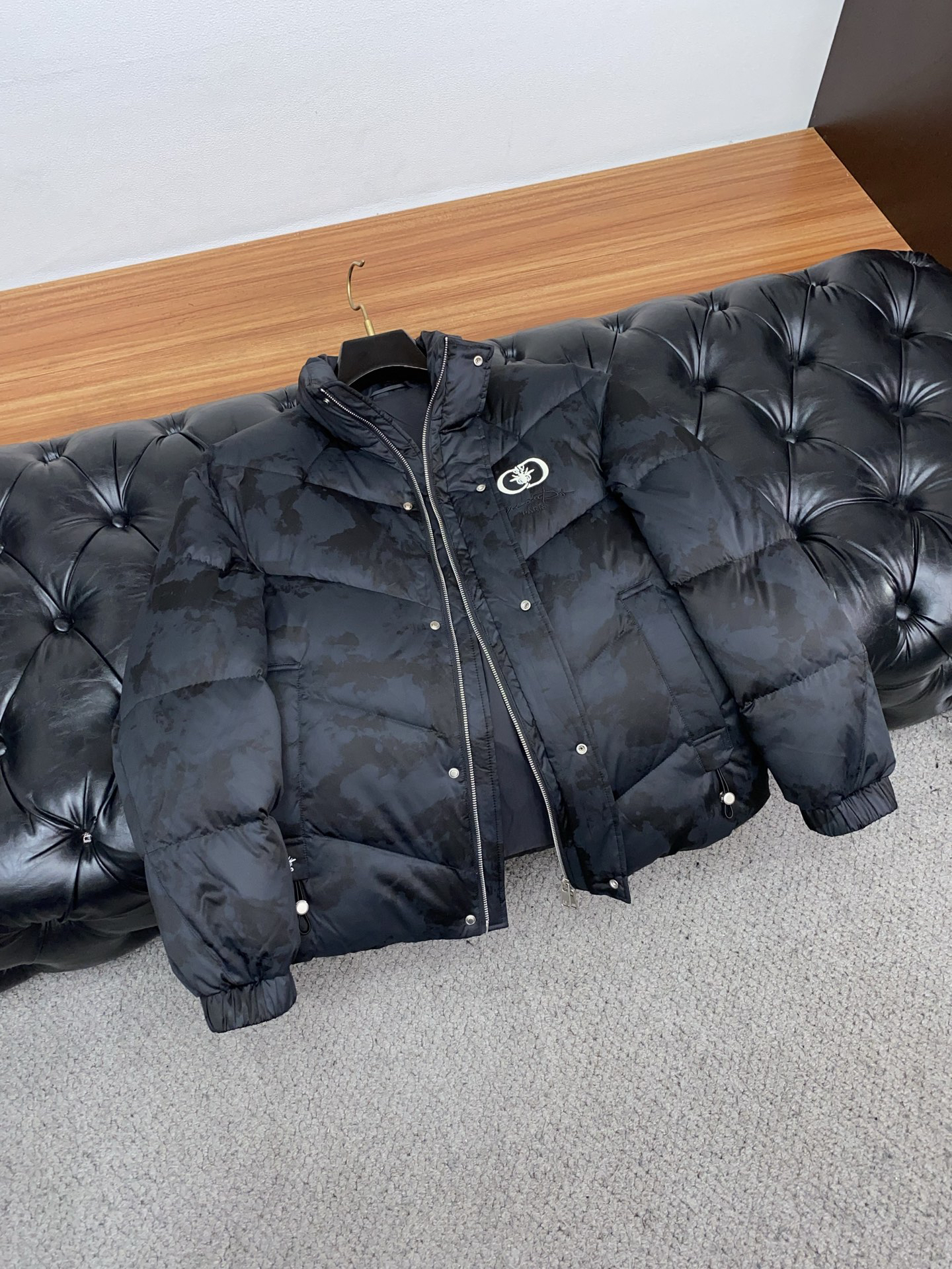 ディオール「Dior」スタンドカラー ジャカード キルト ダウン ジャケット