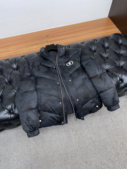 ディオール「Dior」スタンドカラー ジャカード キルト ダウン ジャケット