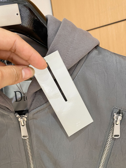 ディオール「Dior」ダウンフード付きジャケット