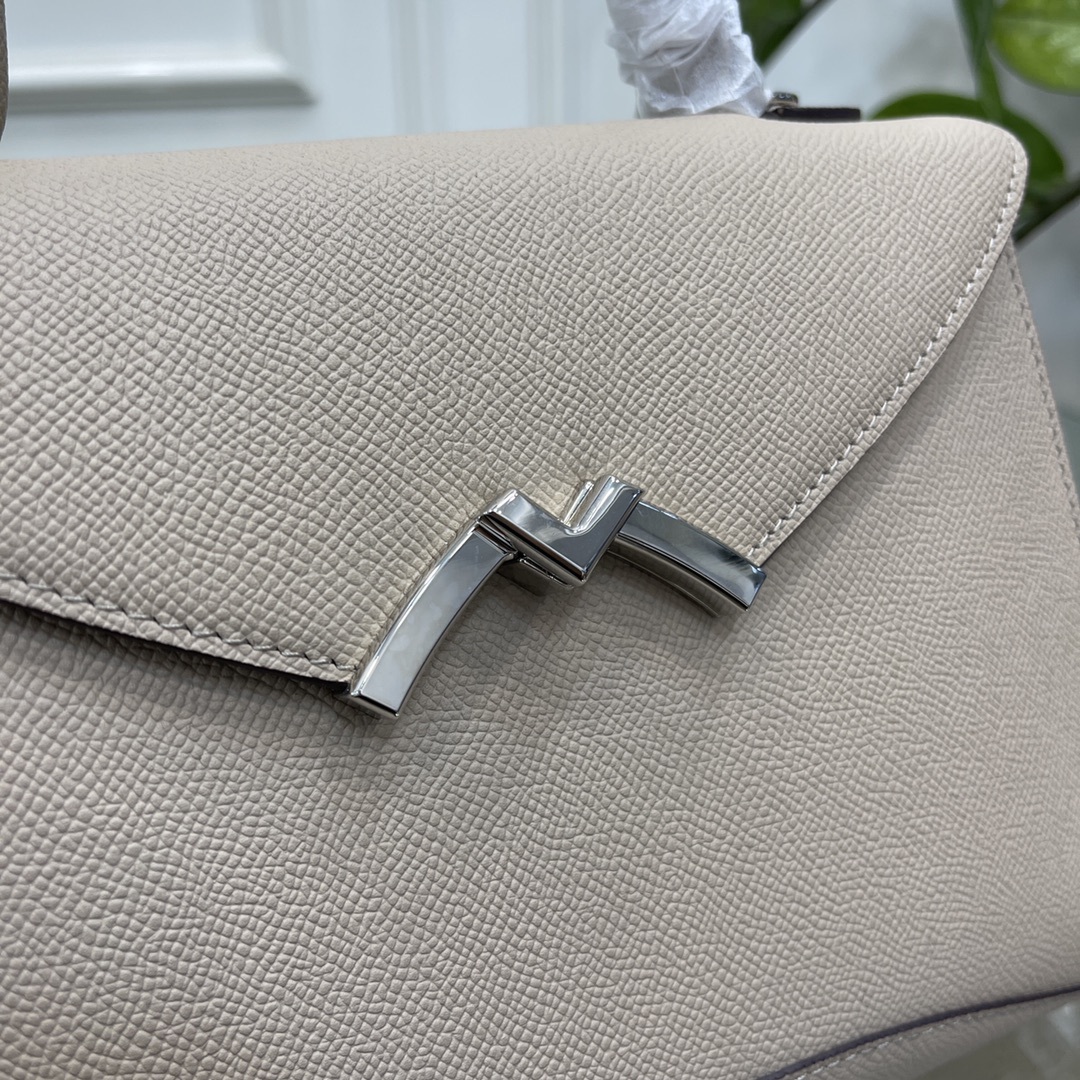 モイナ「Moynat」Gabrielle シリーズ ハンドバッグ