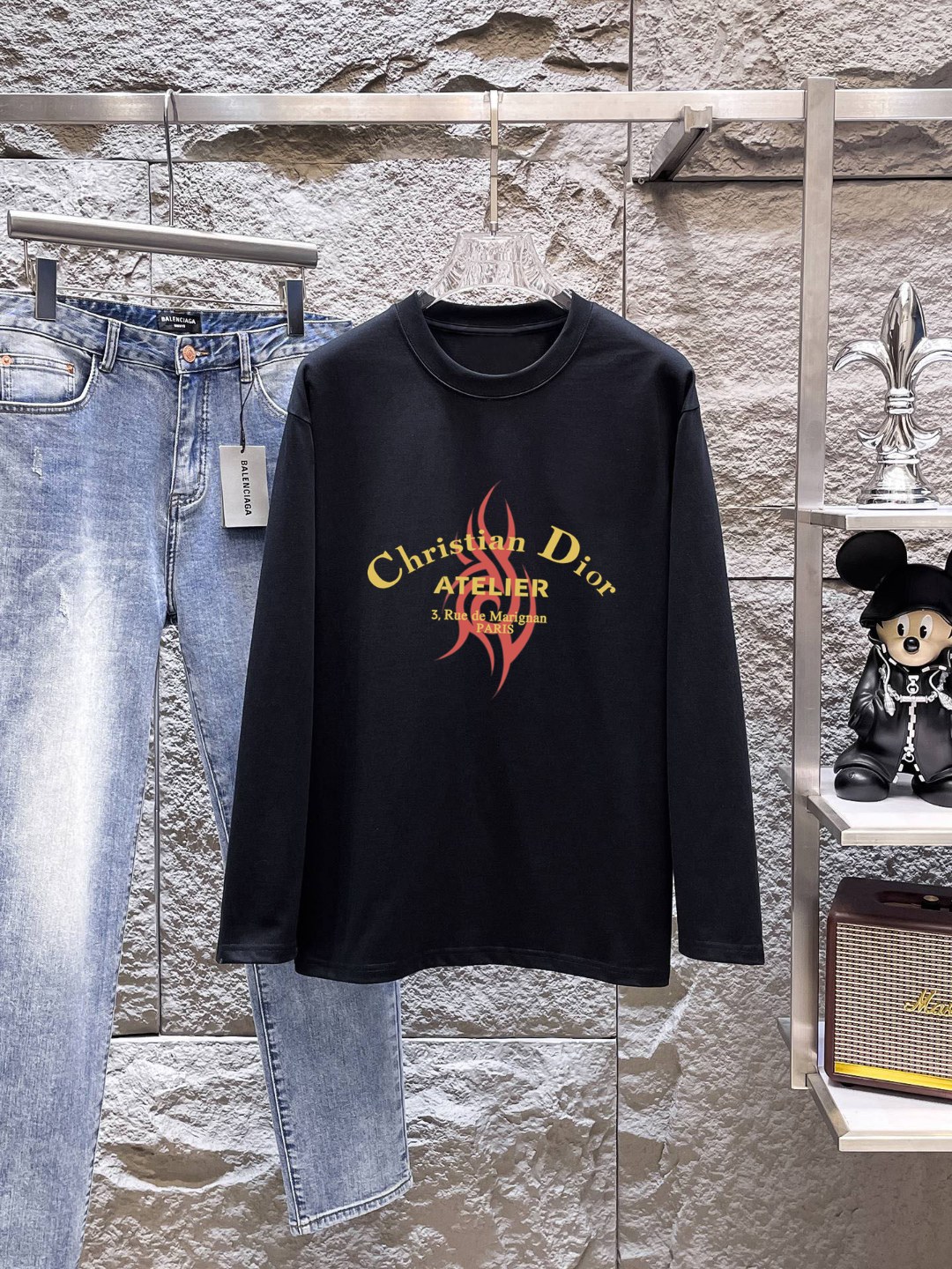 ディオール「Dior」エッセンシャル ロゴ スウェットシャツ