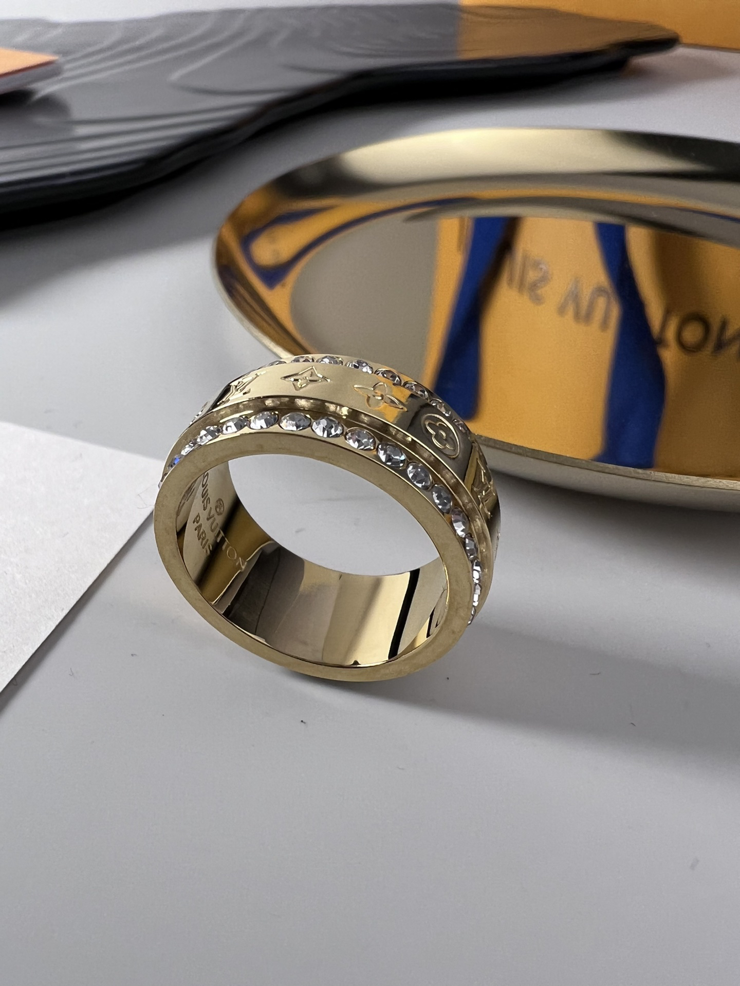 ルイ・ヴィトン「Louis Vuitton」Diamonds Pavé Solitaire リング