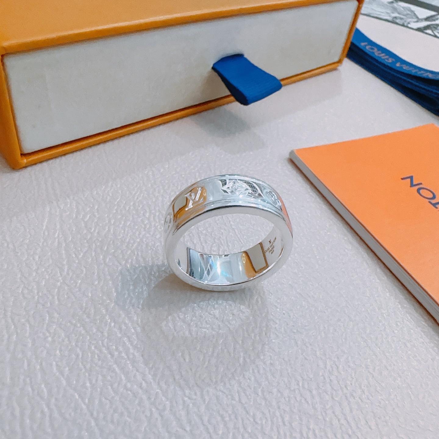 ルイ・ヴィトン「Louis Vuitton」Mosaic Chain リング