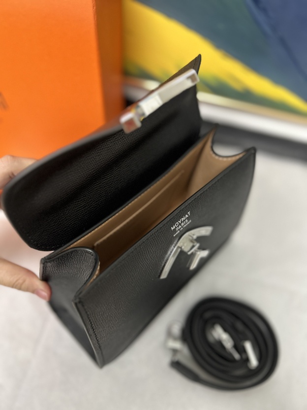 モイナ「Moynat」Gabrielle ハンドバッグ