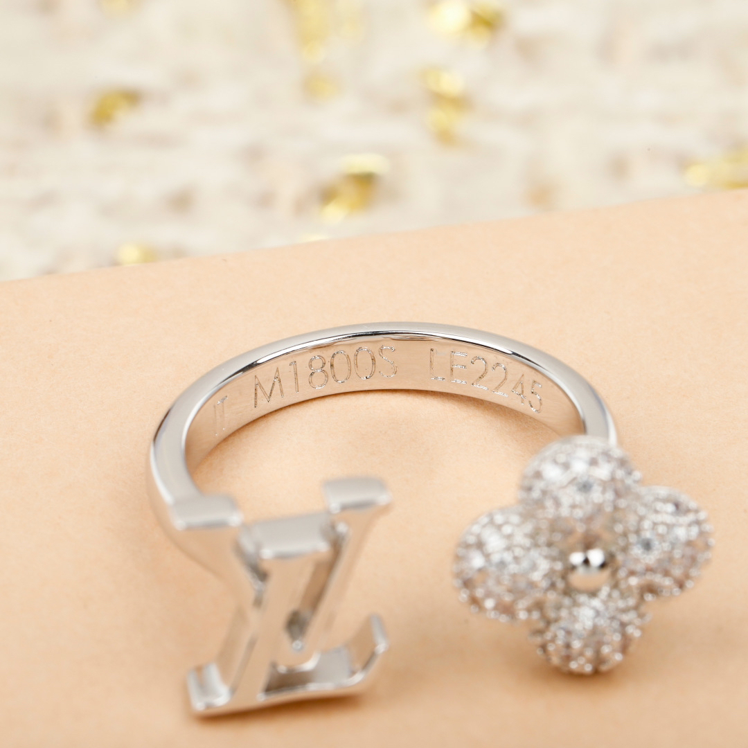 ルイ・ヴィトン「Louis Vuitton」Blossom リング