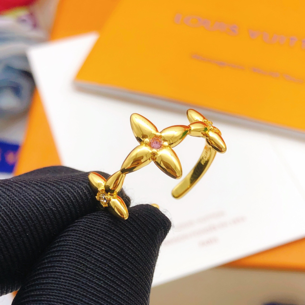 ルイ・ヴィトン「Louis Vuitton」Le Damier de Louis Vuitton ミディアムリング