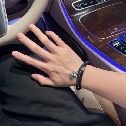 ルイ・ヴィトン「Louis Vuitton」RECYCLED ブレスレット