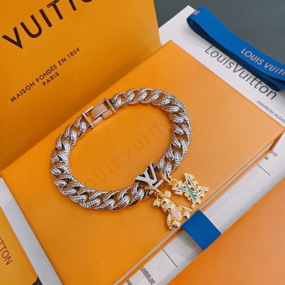 ルイ・ヴィトン「Louis Vuitton」ヴィンテージシルバースタイル ブレスレット