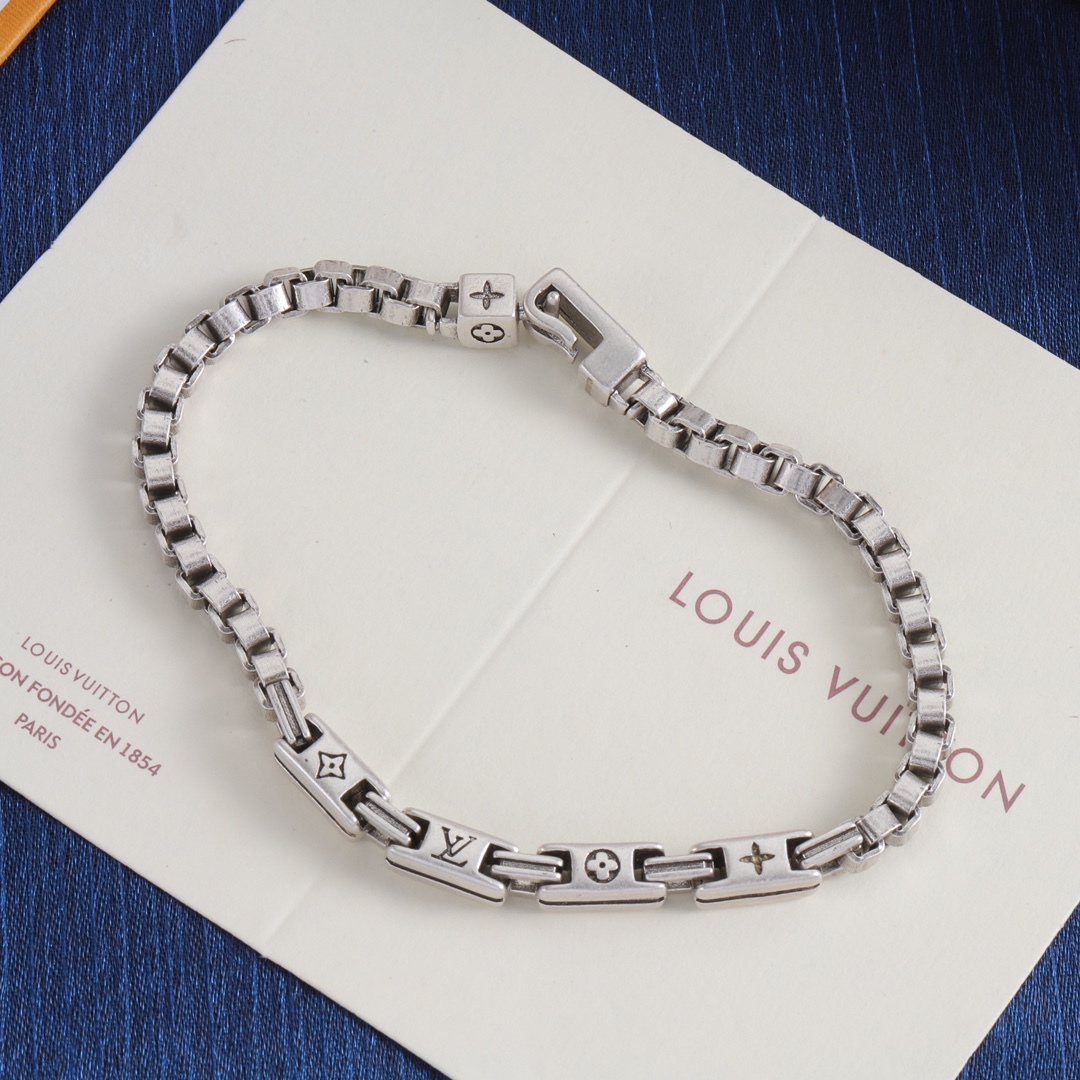 ルイ・ヴィトン「Louis Vuitton」Volt Curb Chain Small Bracelet