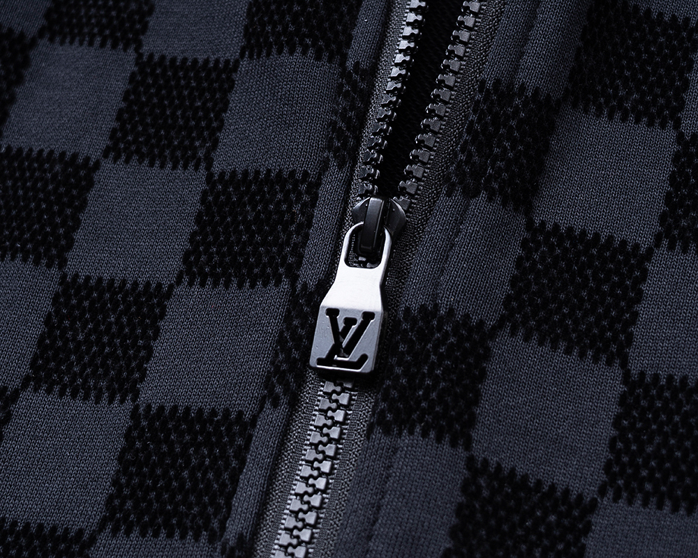 ルイ・ヴィトン「Louis Vuitton」フード付きトレーナー