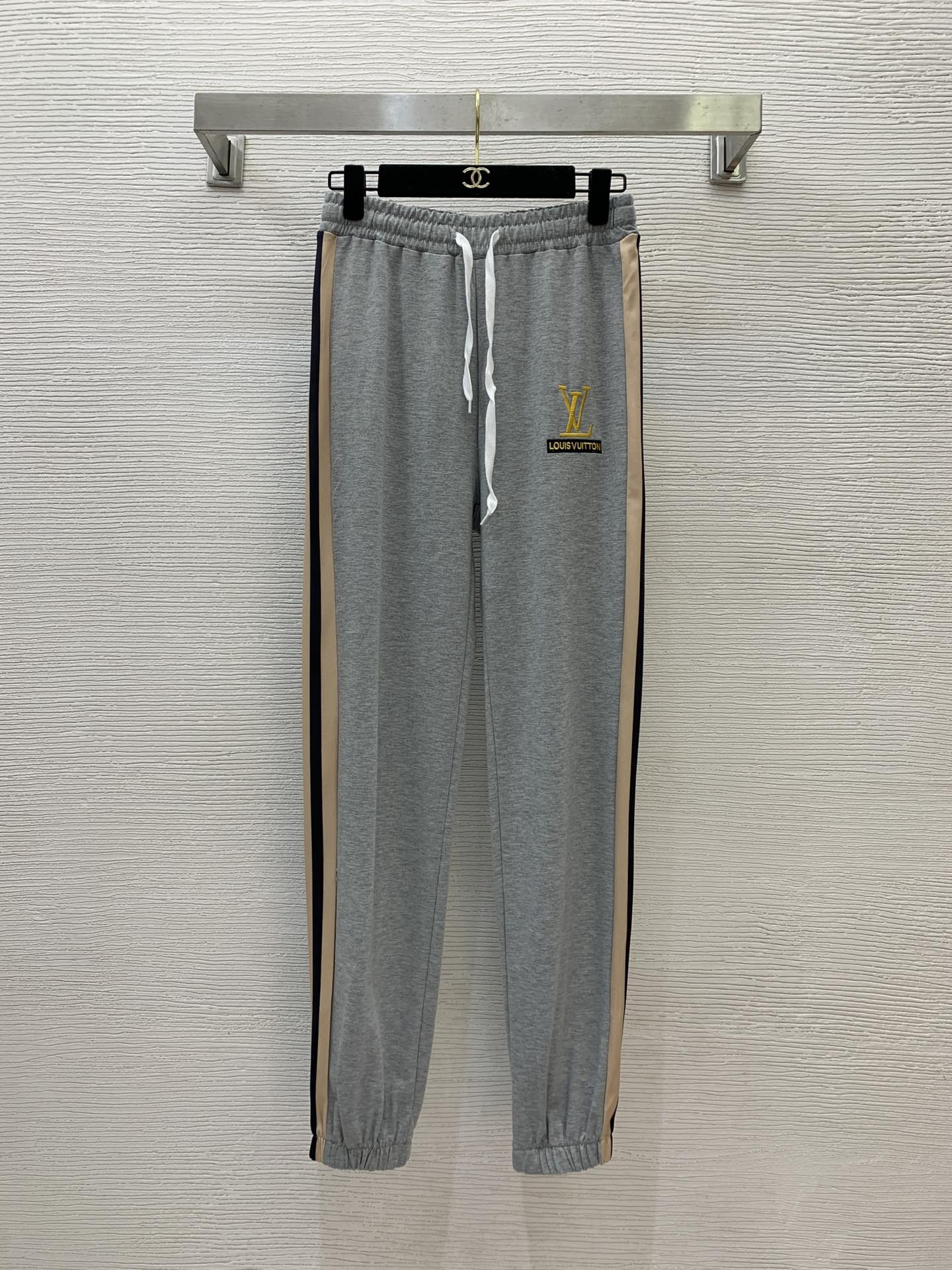 ルイ・ヴィトン「Louis Vuitton」ストリートウェア セットアップ