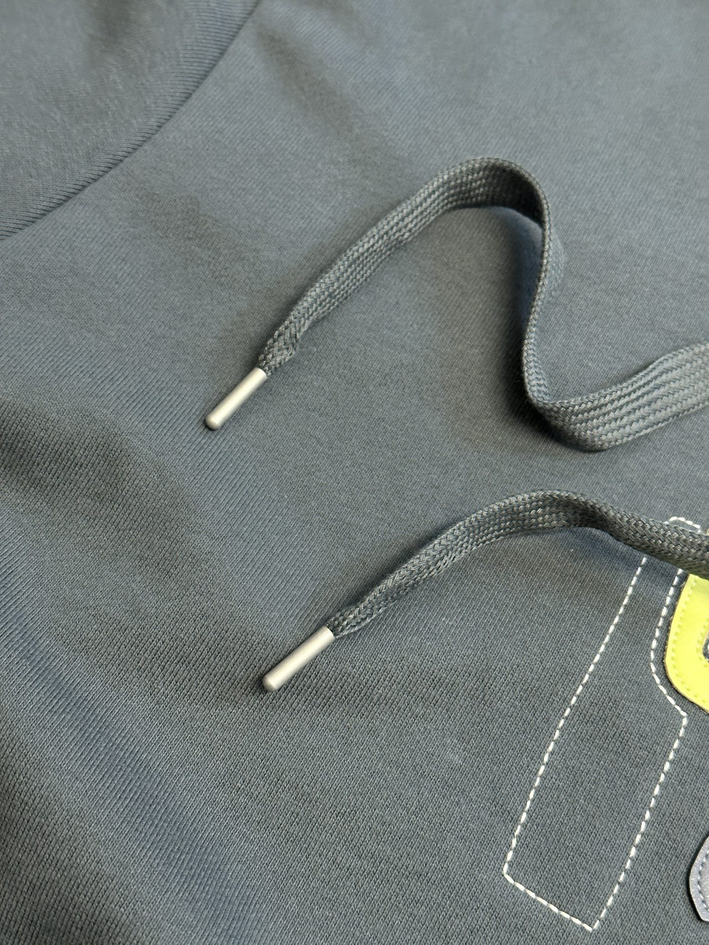 エルメス「Hermès」パリ アプリケレザーパーカ フーデッドスウェットシャツ