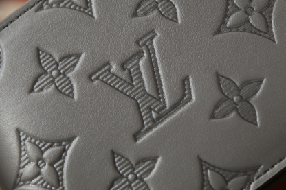 ルイ・ヴィトン ポルトフォイユ･ミュルティプル