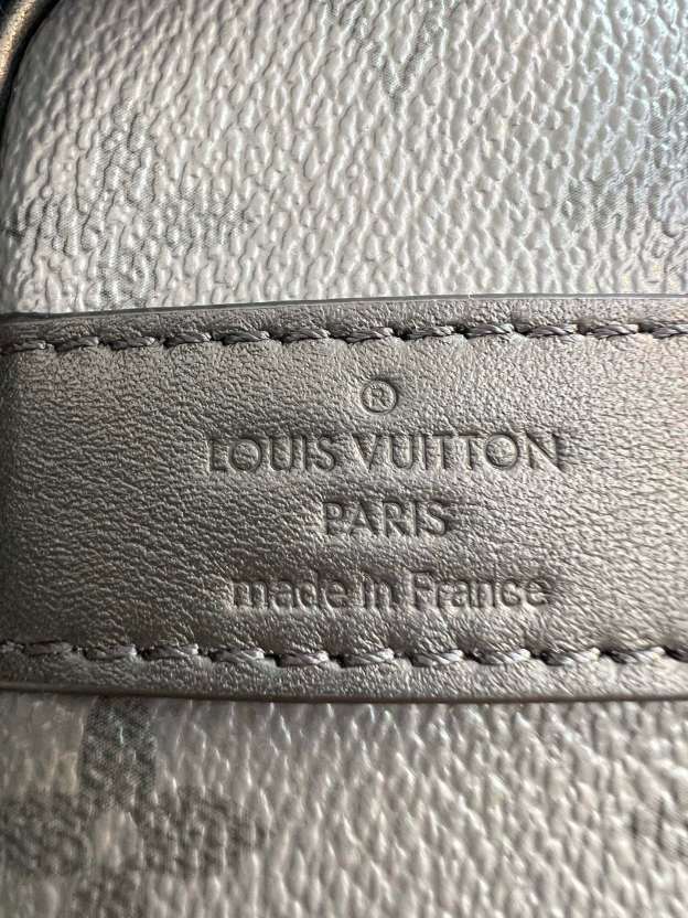 ルイ・ヴィトン「Louis Vuitton」モノグラム エクリプス 逆さま キープオール バンドリエール 25 ハンドバッグ