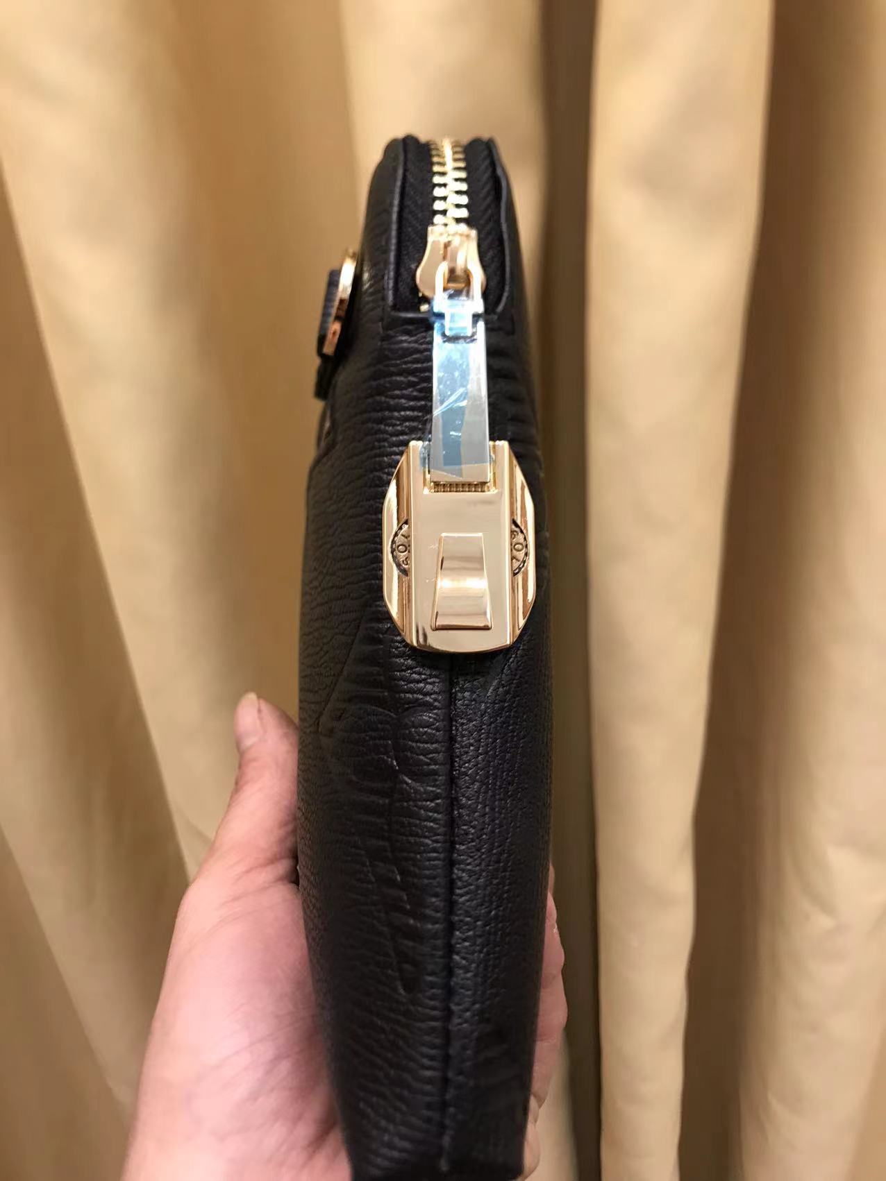 ルイ・ヴィトン「Louis Vuitton」Monogram クラッチバッグ