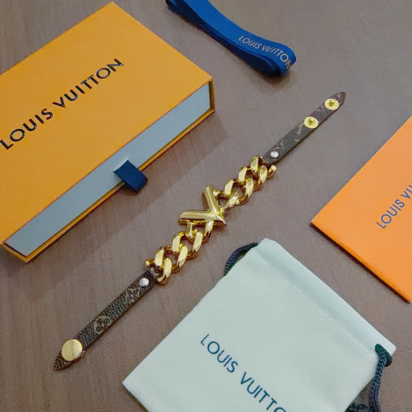 ルイ・ヴィトン「Louis Vuitton」モノグラムキャンバス メタル ブラスレット