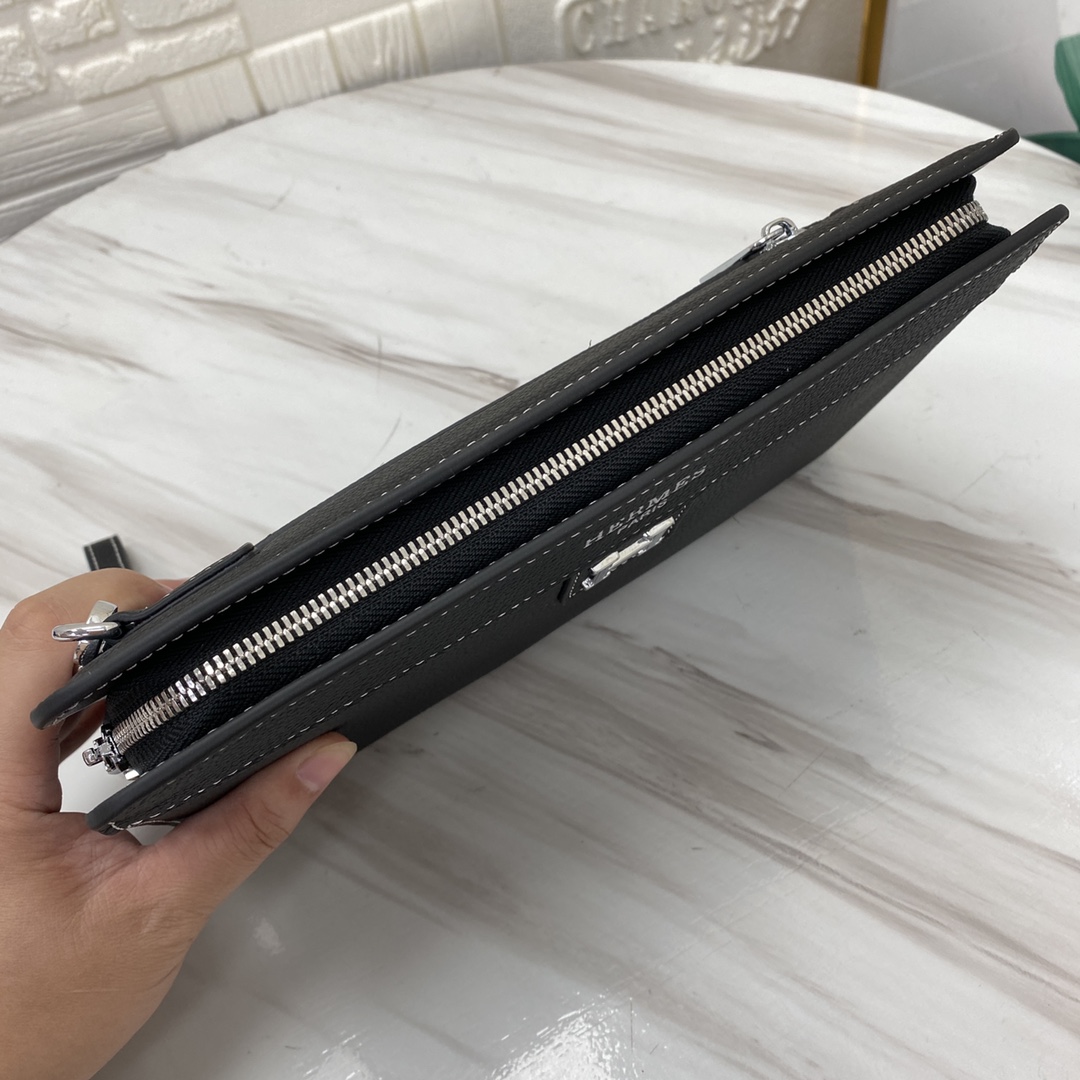 エルメス「Hermès」キャンバス クラッチバッグ