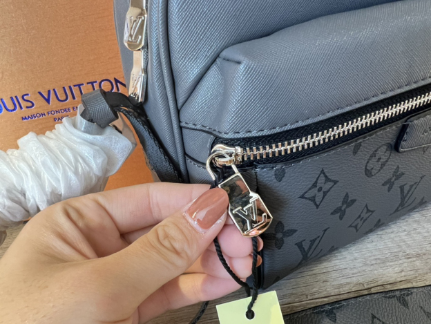 ルイ・ヴィトン「Louis Vuitton」ポシェット バッグ