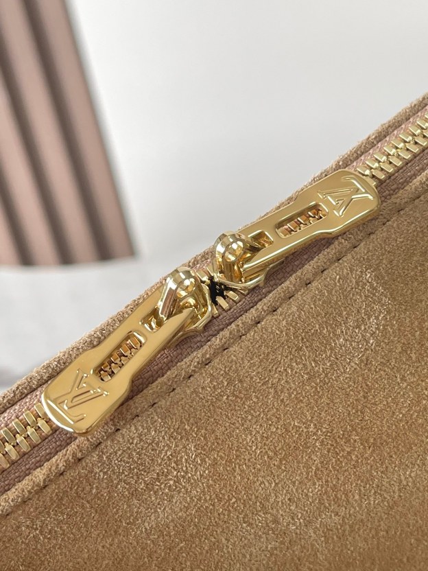 ルイ・ヴィトン「Louis Vuitton」エクスプレス MM ハンドバッグ