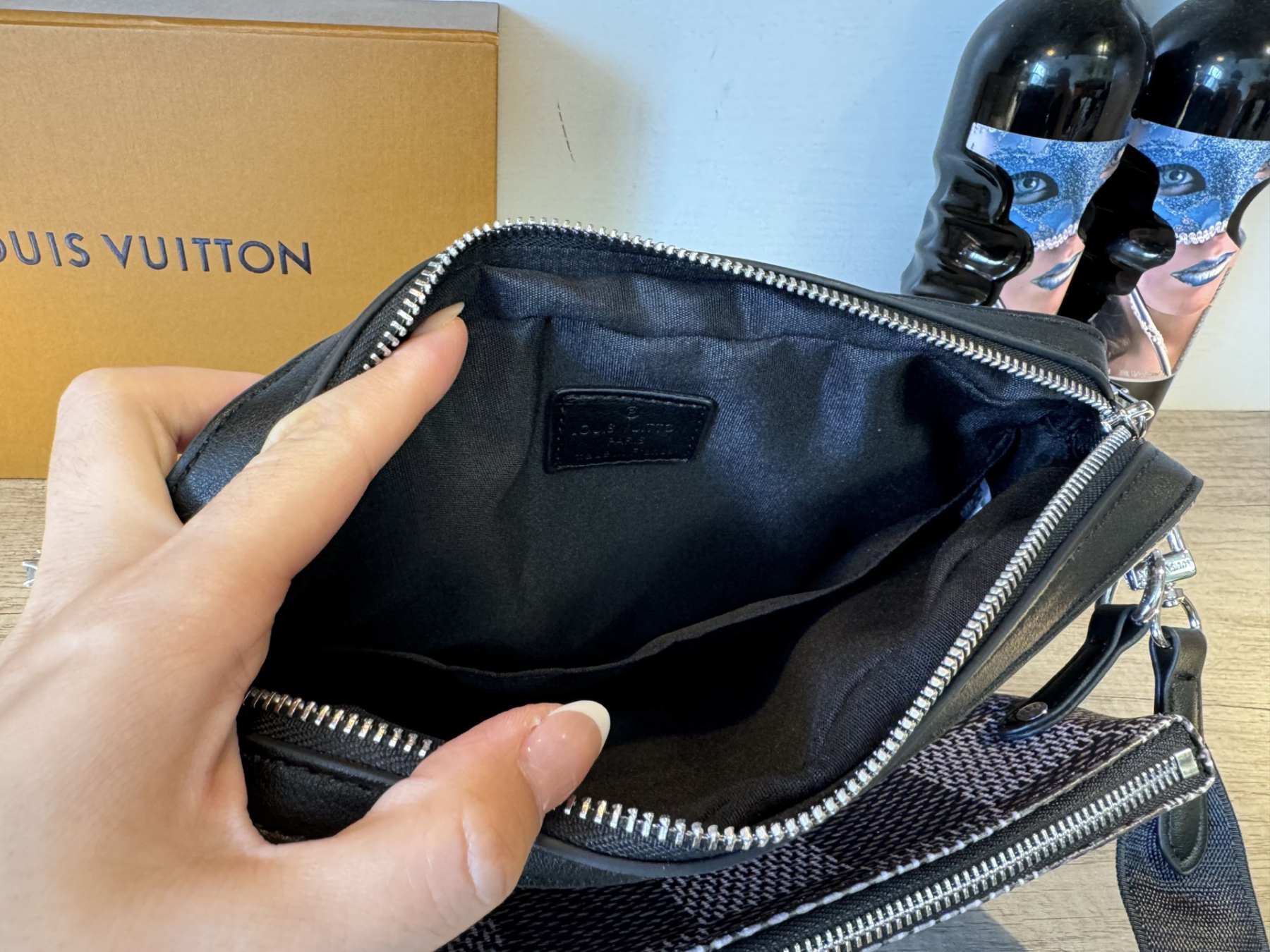 ルイ・ヴィトン「Louis Vuitton」Monogram Eclipse Trio メッセンジャーバッグ