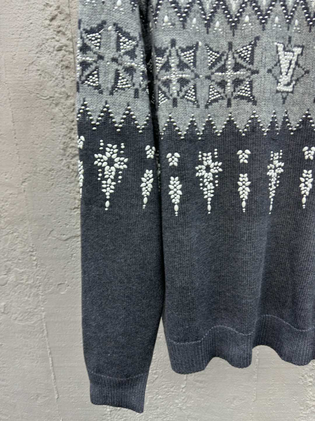 ルイ・ヴィトン「Louis Vuitton」Ski 刺繍ビーズ フィアーアイランドニット セーター