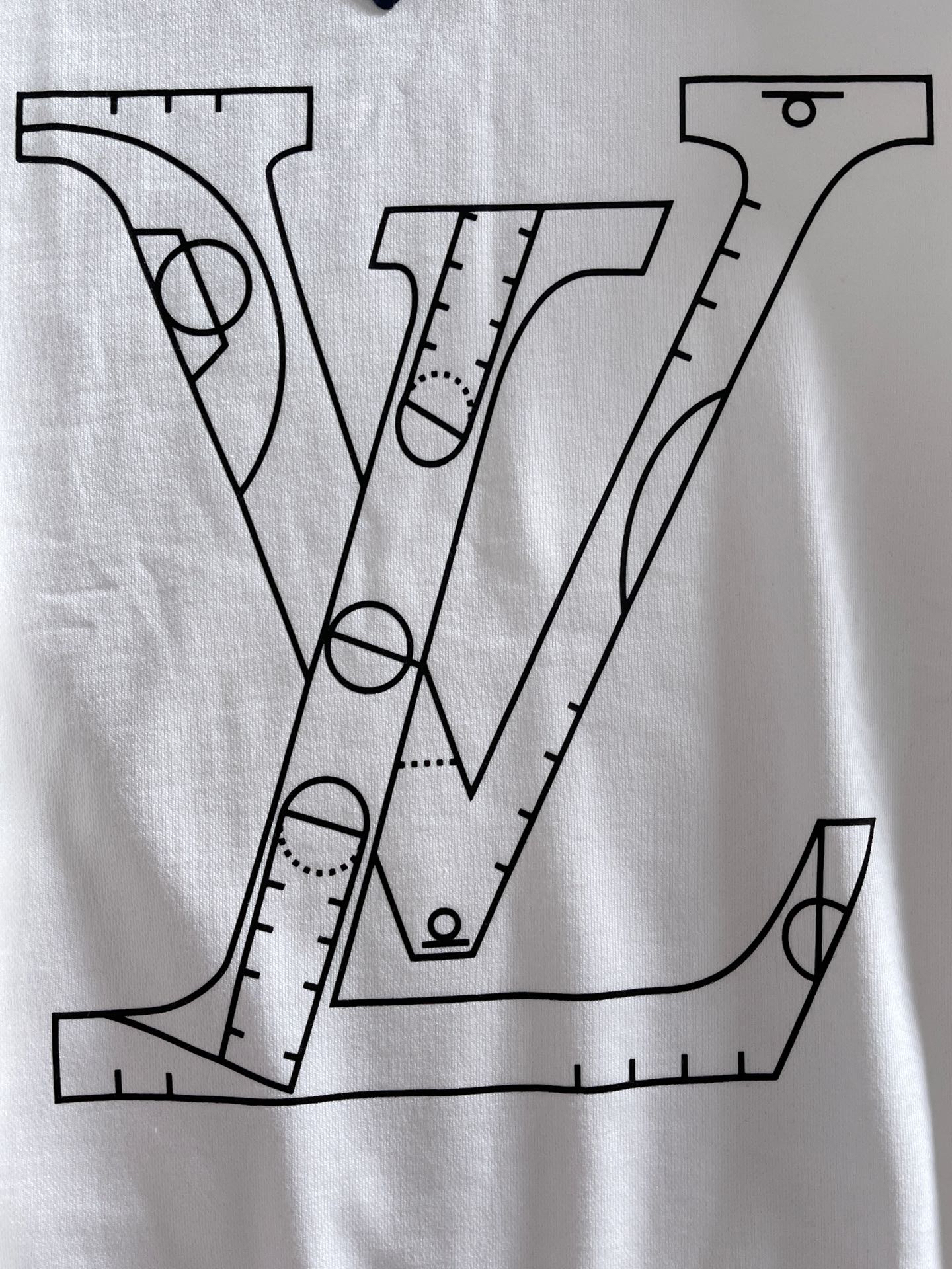 ルイ・ヴィトン「Louis Vuitton」モノグラム ロゴ スウェットシャツ