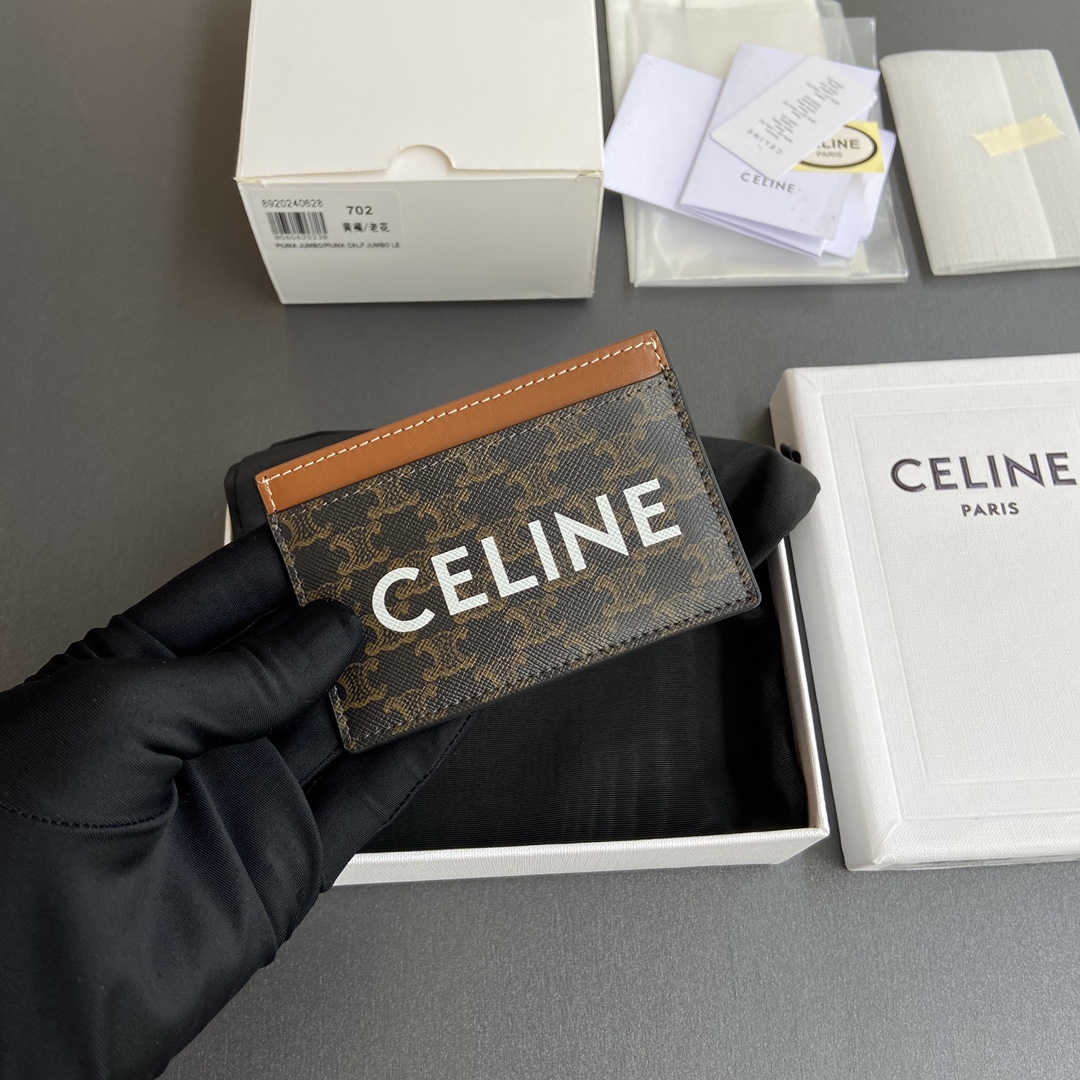 セリーヌ「Celine」TRIOMPHE モノグラム プリント カードケース