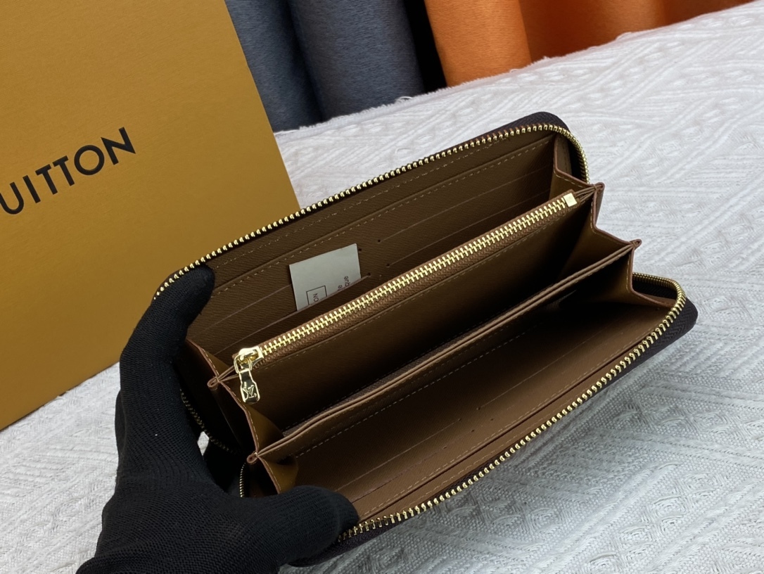 ルイ・ヴィトン「Louis Vuitton」コラボ ジッピー･ウォレット