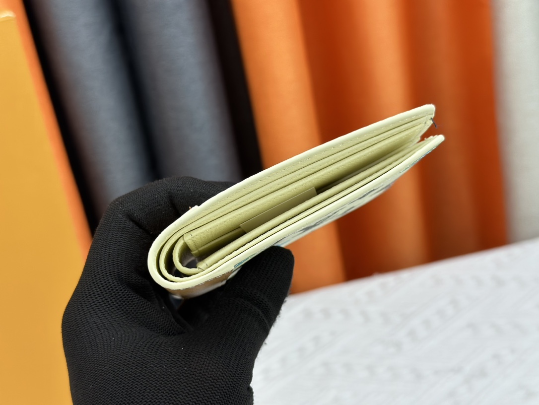 ルイ・ヴィトン「Louis Vuitton」ポルトフォイユ･ミュルティプル