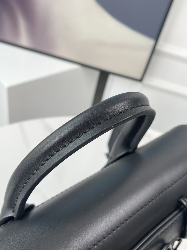 ルイ・ヴィトン「Louis Vuitton」Steamer メッセンジャーバッグ