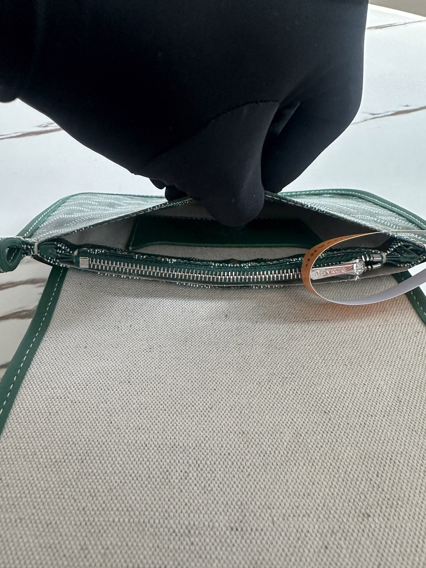 ゴヤール「Goyard」 Plume グリーン エンベロープバッグ