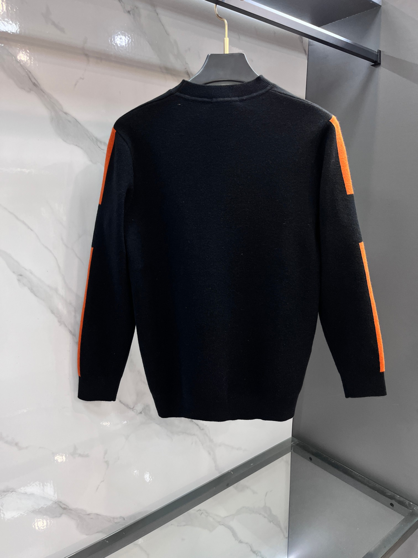 エルメス「Hermès」クルーセック ニット