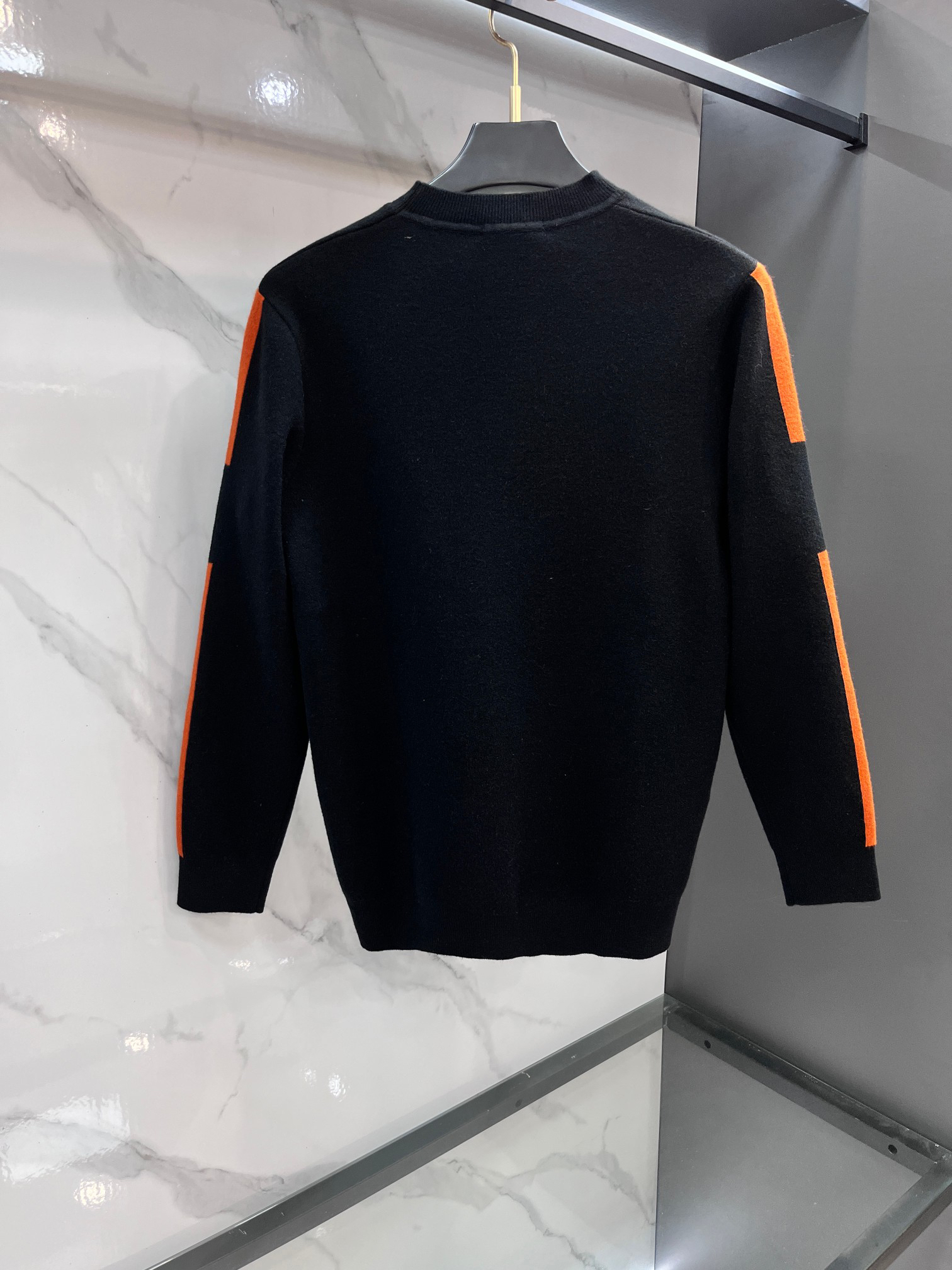 エルメス「Hermès」クルーセック ニット