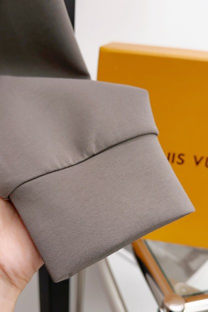 エルメス「Hermès」スウェットプルオーバー