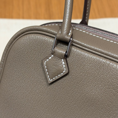 エルメス「Hermès」ミニプリュム バッグ