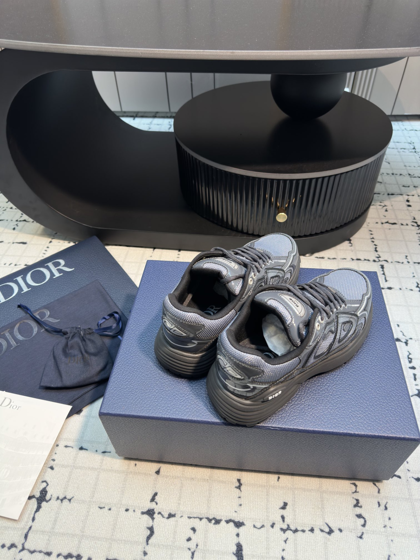 ディオール「Dior」B30 ユニセックス スニーカー