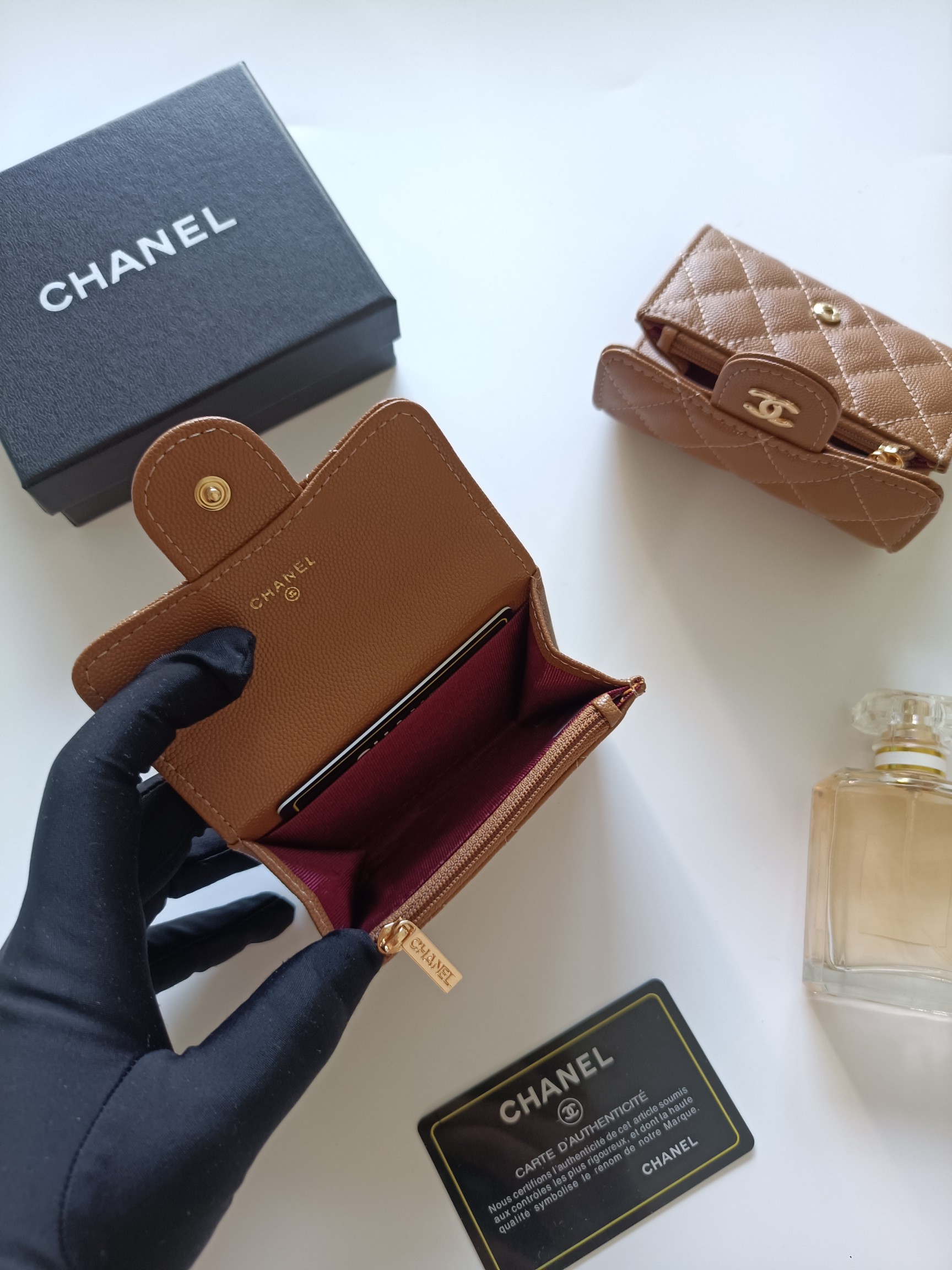 シャネル「Chanel」シャネル クラシック ジップ カードホルダー / コインケース