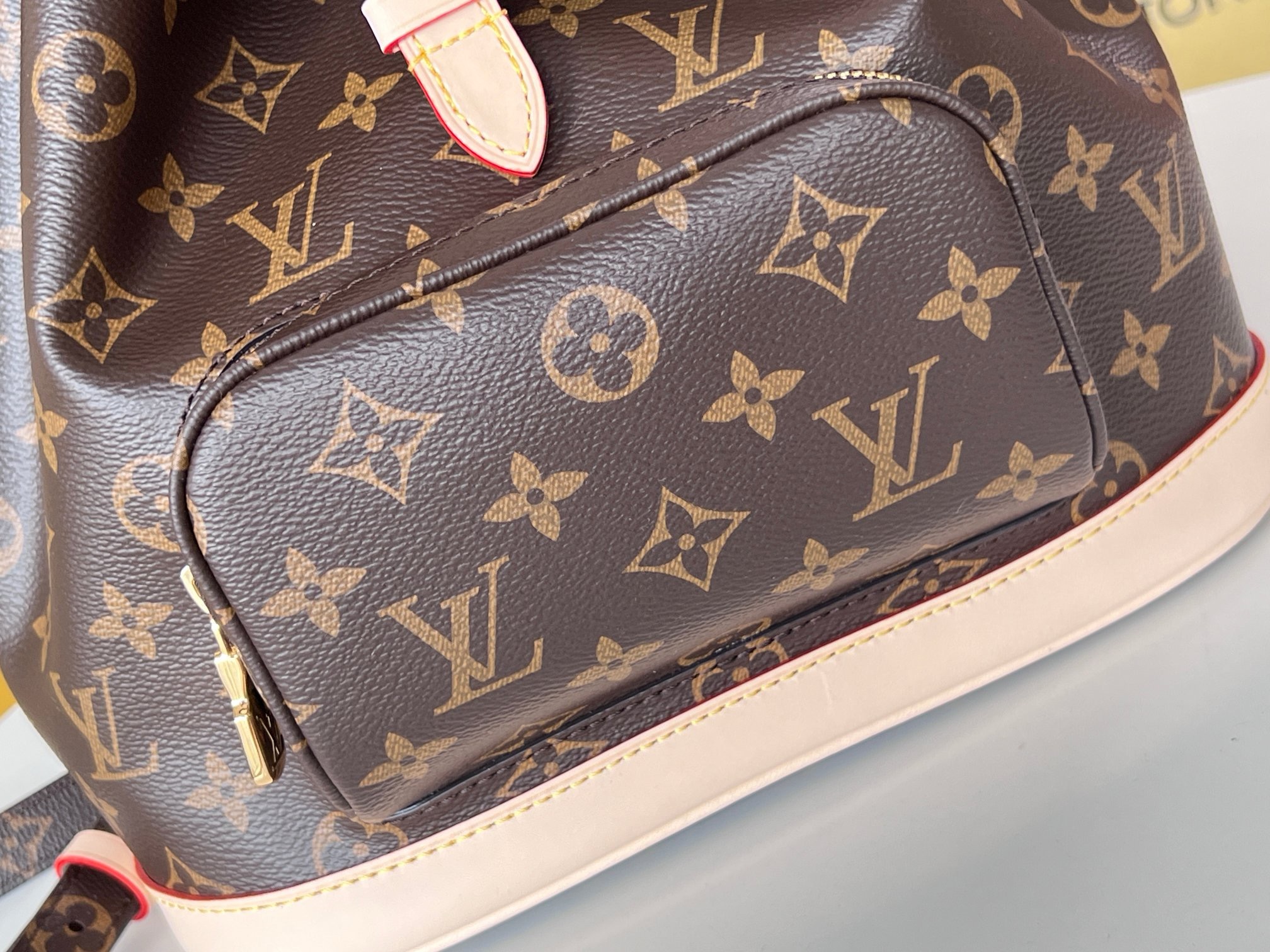 ルイ・ヴィトン(Louis Vuitton) Montsouris PM   m11198