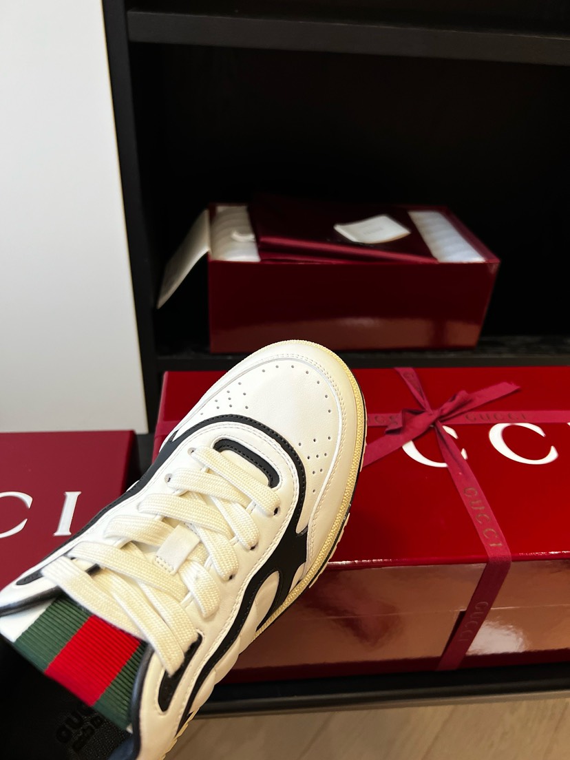 グッチ「Gucci」グッチ バスケットスタイル スニーカー / レザースニーカー