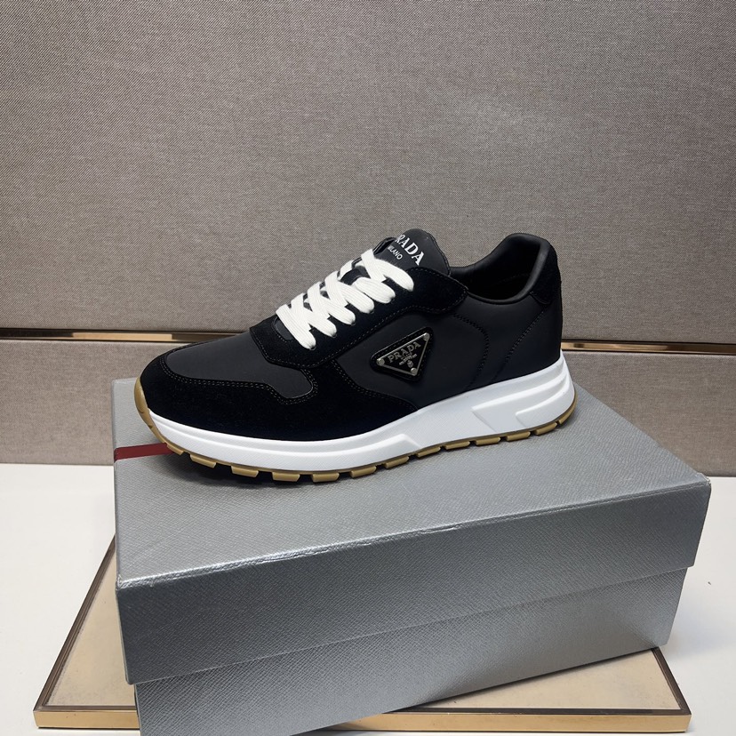 プラダ「Prada」プラダ プレミアムスニーカー (2026年春夏モデル) / レザースニーカー