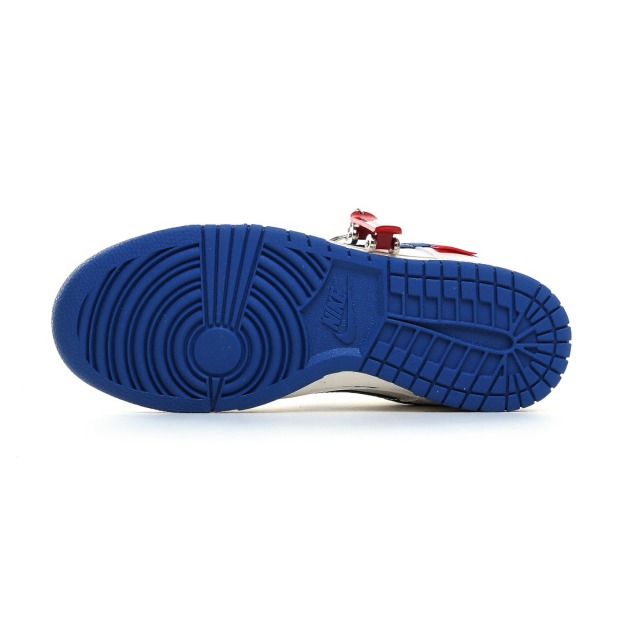 「コラボモデル」Supreme x Nike SB Dunk Low 【スニーカー】