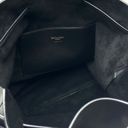 サンローラン「Saint Laurent」Paris Vill ドローストリング ショルダーバッグ