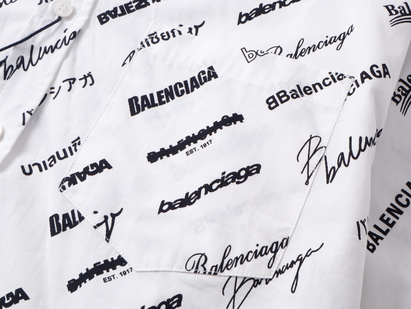 Balenciagaバレンシアガ オールオーバーロゴシャツ / ロングスリーブシャツ