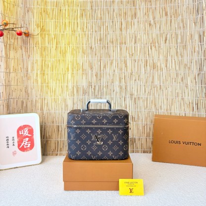 ルイ・ヴィトン「Louis Vuitton」ルイ・ヴィトン マルチポシェット アクセサリーズ 3点セット / ショルダーバッグ