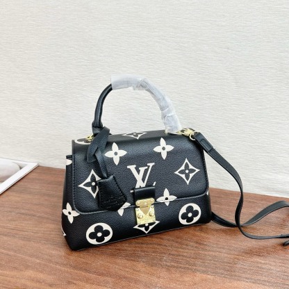 ルイ・ヴィトン「Louis Vuitton」ルイ・ヴィトン マルチポシェット アクセサリーズ 3点セット / ショルダーバッグ