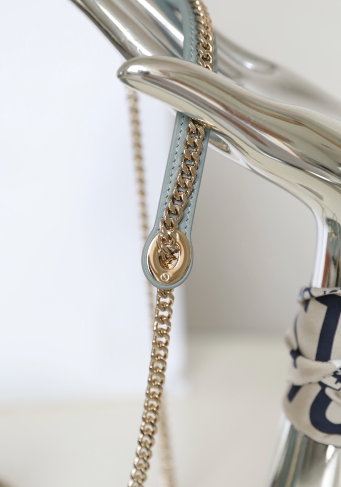 ディオール「Dior」GR P850 Lady ミストブルー 籐編み漆加工 オリジナルレザー ミニハンドバッグ