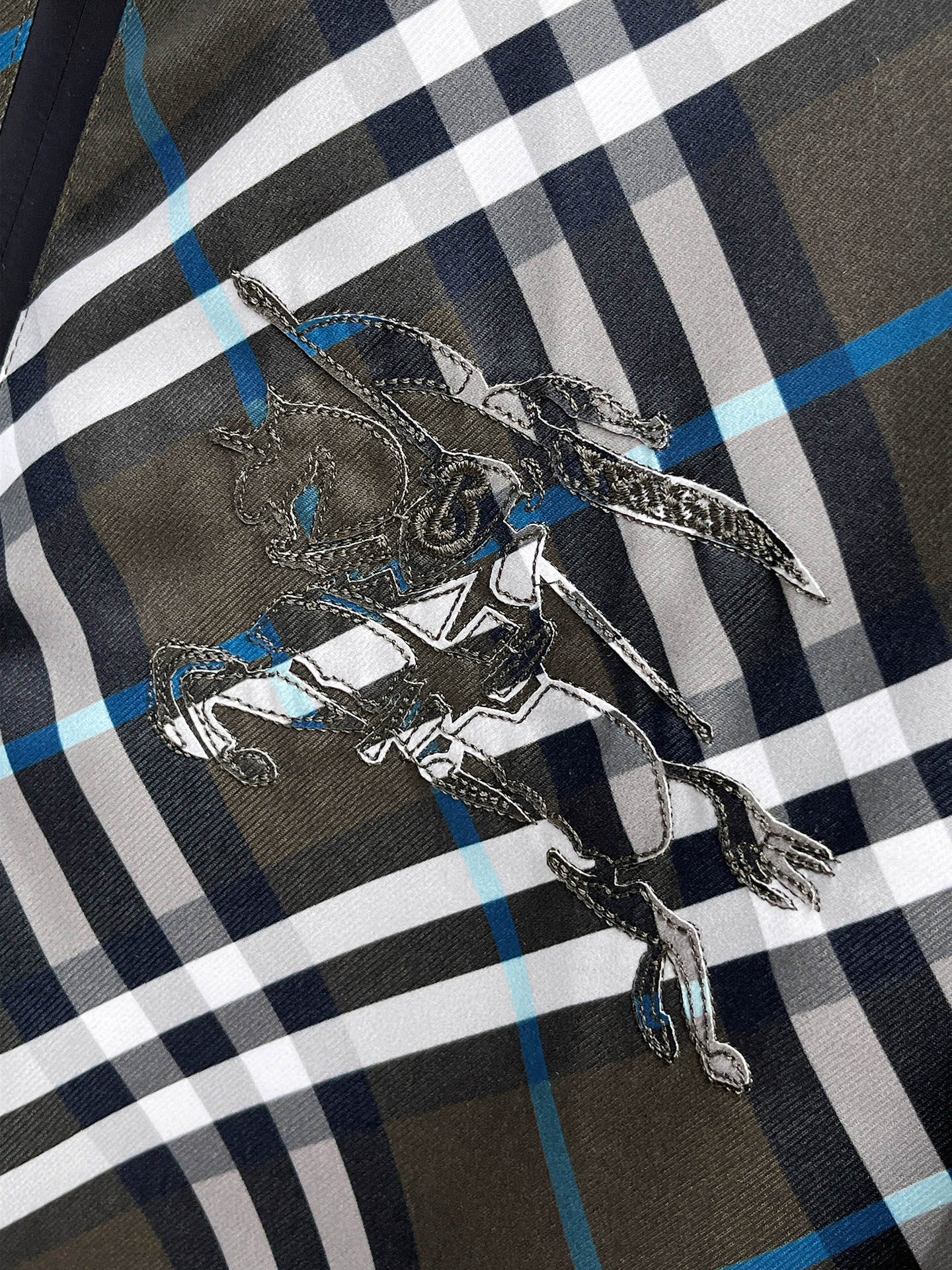 バーバリー「Burberry」バーバリー リバーシブル ジャケット / アウター