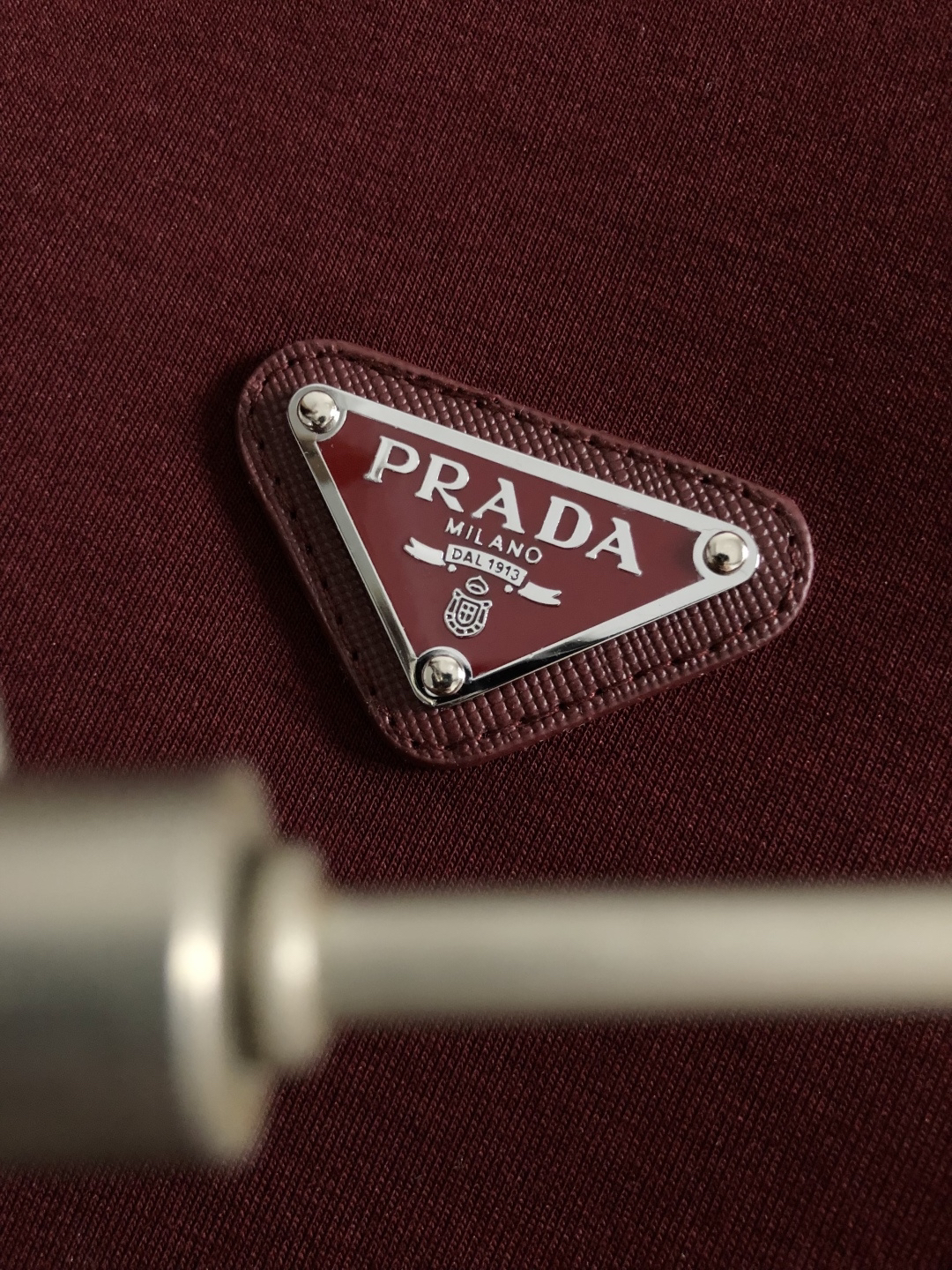 プラダ「Prada」プラダ リサイクルダブルジャージー ジップアップスウェットシャツ / プルオーバー