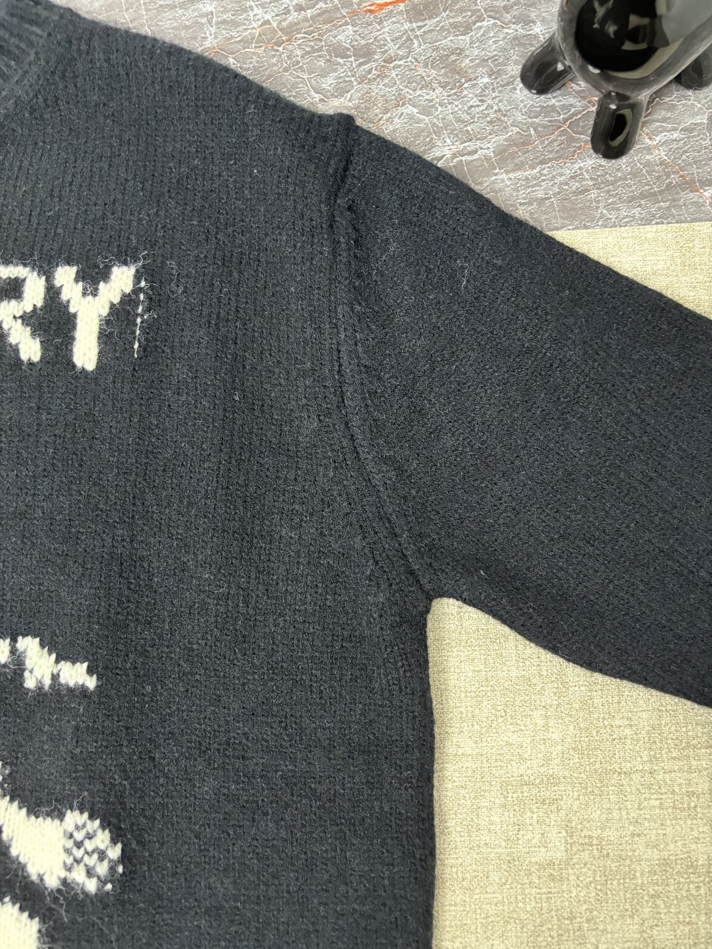 バーバリー「Burberry」バーバリー ジャカードニット プルオーバー / クルーネックセーター